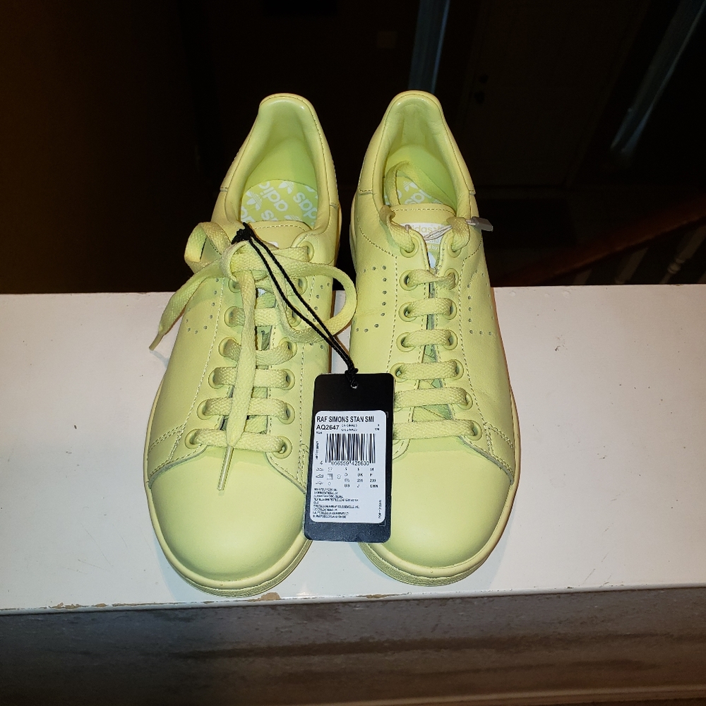 Raf Simons Stan Smith Blush Yellow